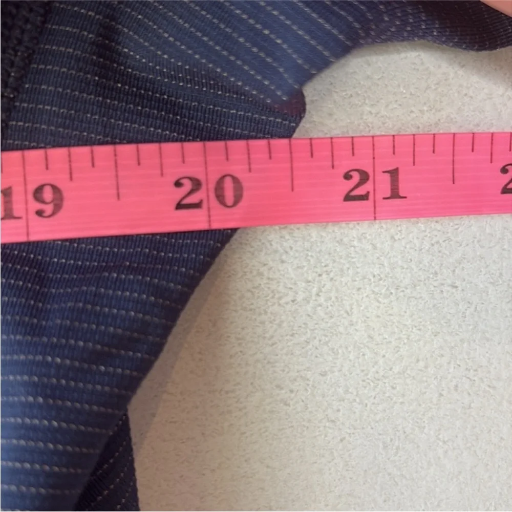Lululemon Mens Blue Long Sleeve Shirt - Picture 6 of 7